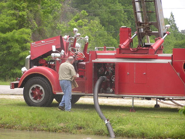 Treadway 1951 Quint 1 May 2008.JPG