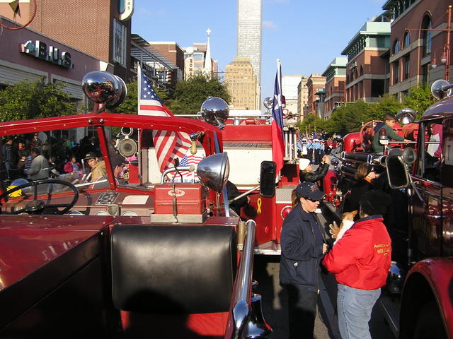 Thanksgiving Parade Nov 2007 033.jpg