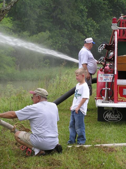 Nozzle Test 2 May 2008.JPG